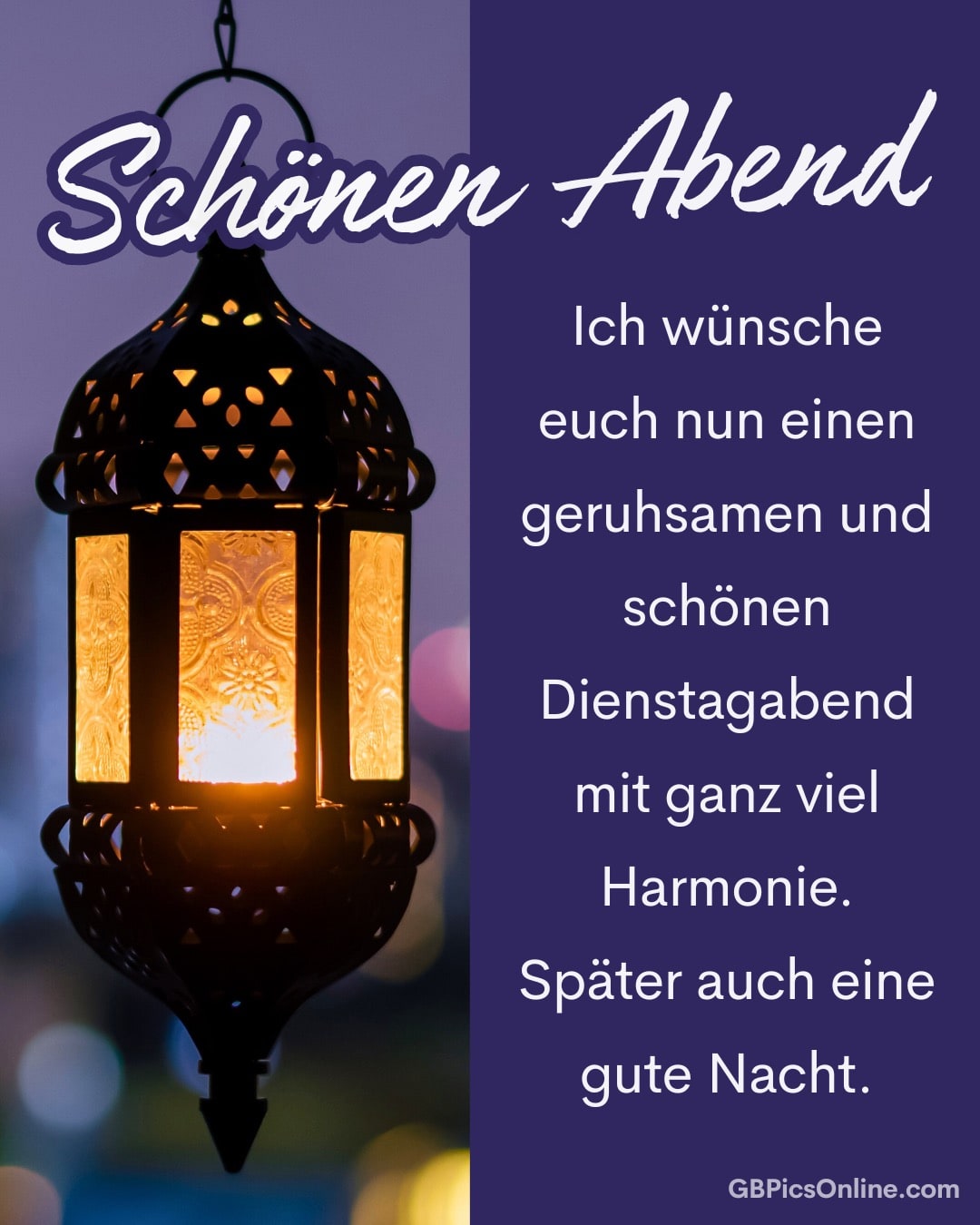 Eine Laterne mit leuchtendem Kerzenlicht hängt in der Dämmerung