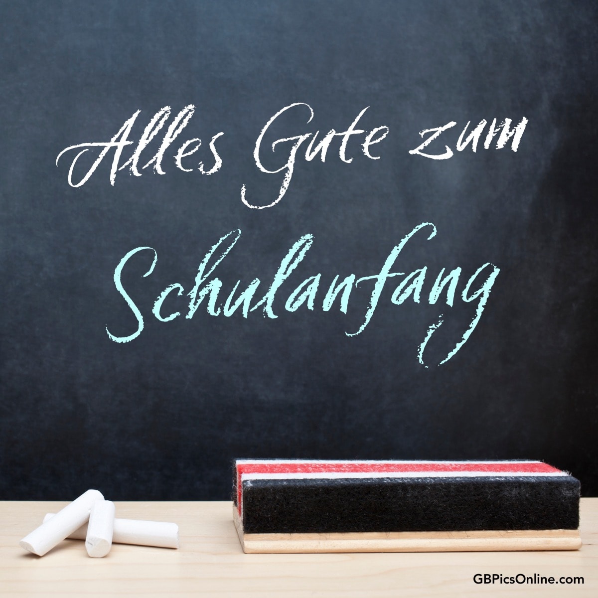 Neon-Schriftzug „Alles Gute zum Schulanfang“ auf Tafel mit Kreide und Wischer