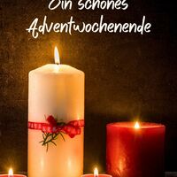 Warme Kerzenlichter erhellen die Stimmung des Advents.