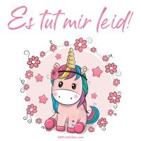 Ein niedliches Einhorn mit Regenbogenmähne entschuldigt sich umgeben von Blumen und Sternen.