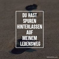 Sandschritte der Erinnerung: Jeder Abdruck erzählt eine Geschichte.