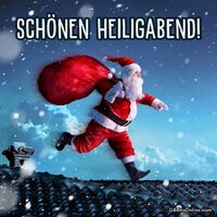 Der Weihnachtsmann eilt mit seinem Geschenkesack über Dächer, um Freude zu verbreiten.