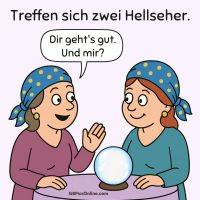 Zwei Frauen mit Kopftüchern betrachten eine Kristallkugel und reden