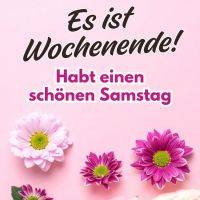 Rosa Hintergrund mit Blumen und Grußtext zum Wochenende: Schönen Samstag